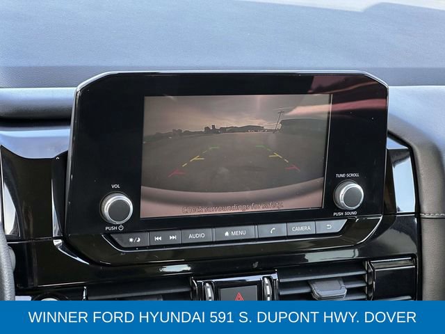 Used 2022 Nissan Pathfinder S image 18