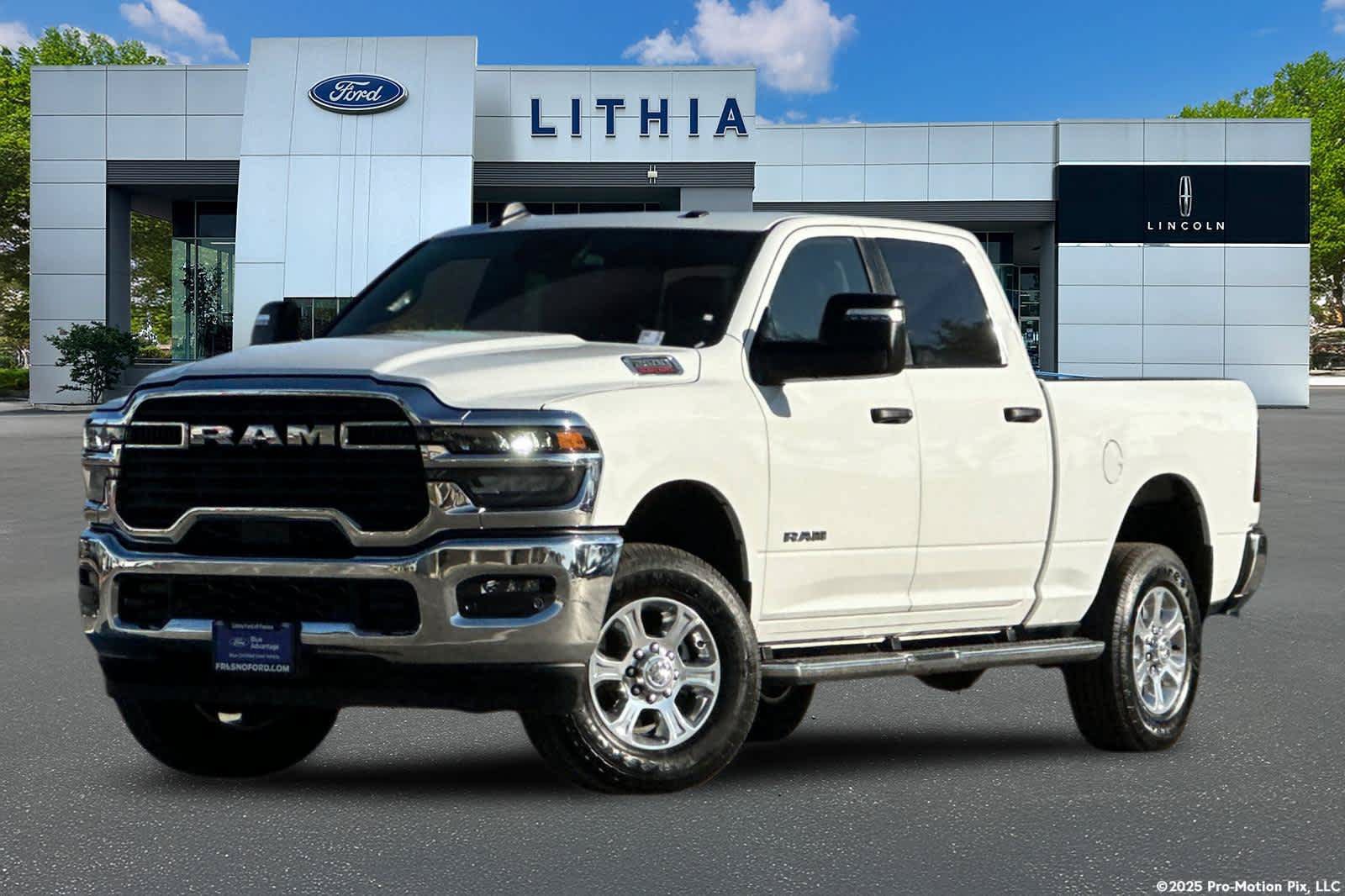 Used 2026 RAM 2500 Big Horn AWD/4WD image 1