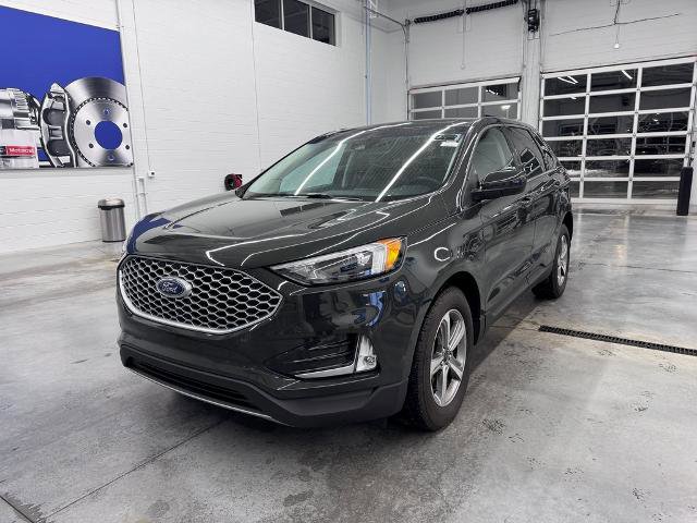 Certified 2024 Ford Edge SEL w/ Convenience Package image 6