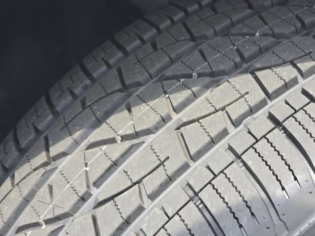 Used 2022 Jeep Grand Cherokee L Laredo AWD/4WD image 9