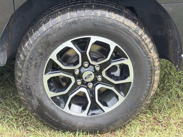 Certified 2024 Ford Expedition Max XLT RWD image 14