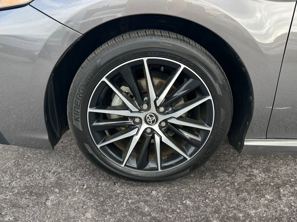 Used 2021 Toyota Camry SE image 8