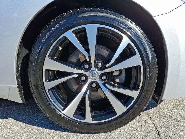 Used 2018 Nissan Maxima Platinum image 8
