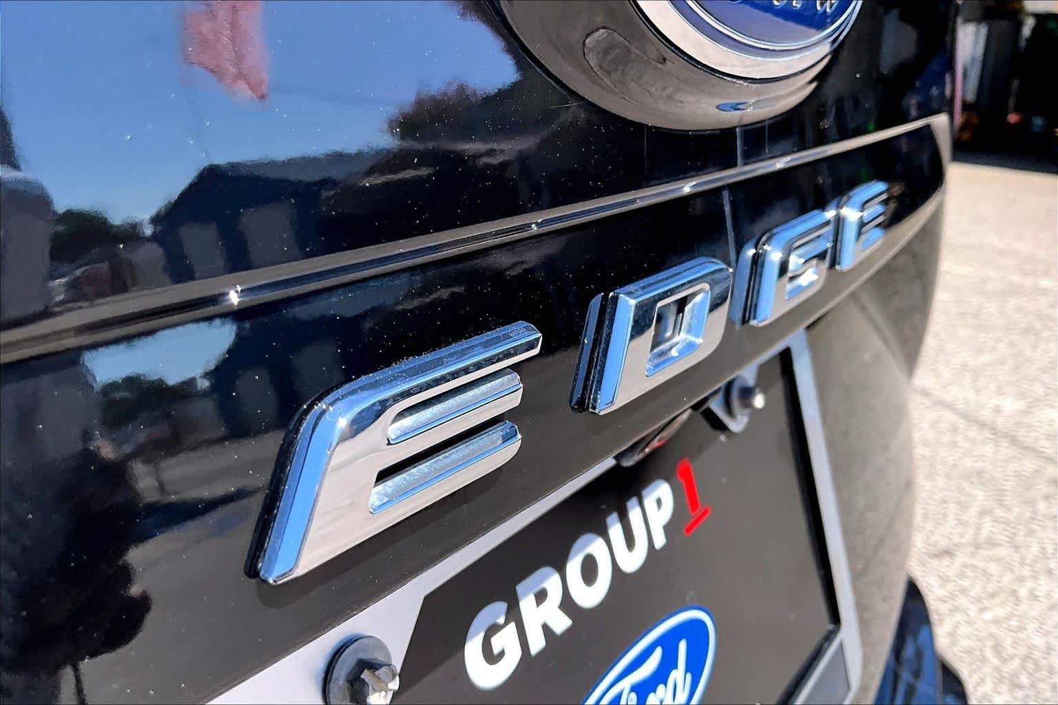 Certified 2021 Ford Edge ST-Line FWD image 12