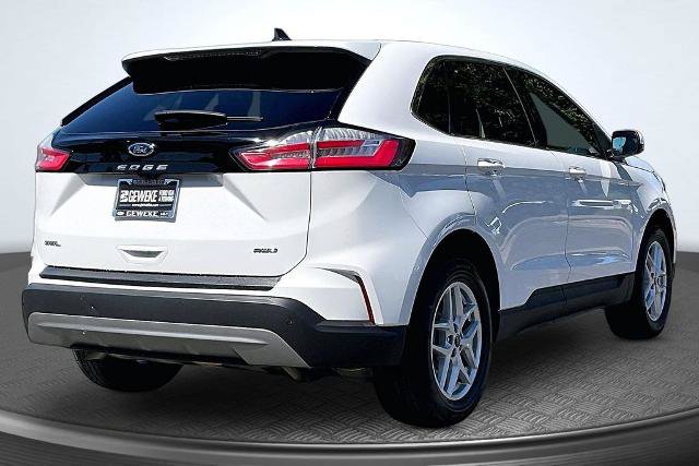 Certified 2024 Ford Edge SEL AWD/4WD image 2