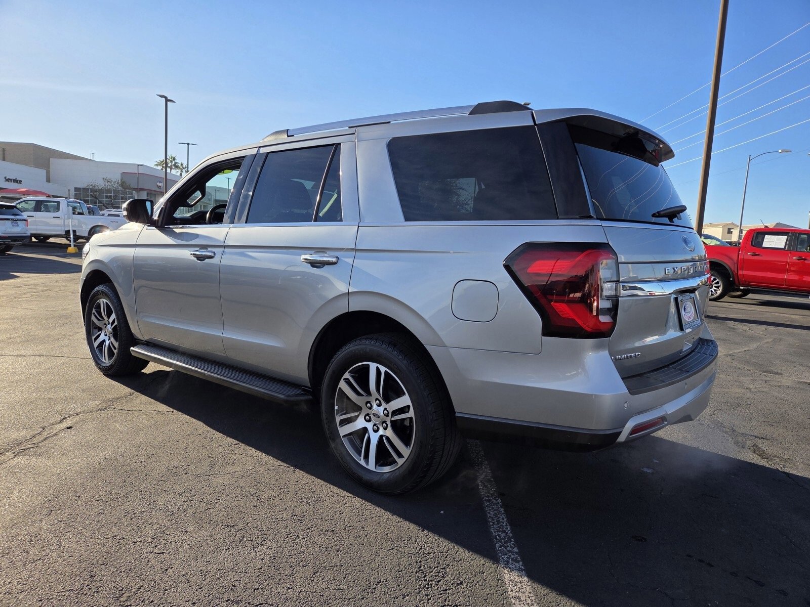 Certified 2024 Ford Expedition Limited image 3