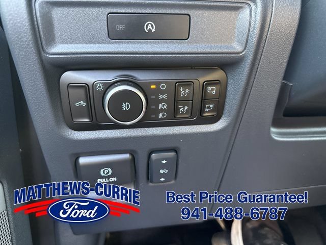 Certified 2025 Ford F150 Platinum w/ FX4 Off-Road Package AWD/4WD image 29