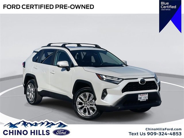 Used 2024 Toyota RAV4 XLE Premium image 1