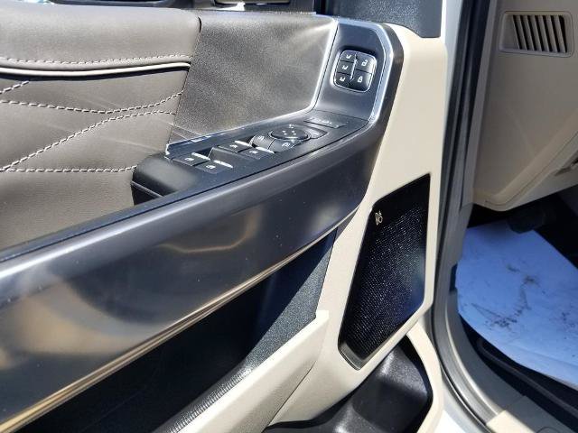Certified 2025 Ford F250 Platinum w/ Platinum Plus Package AWD/4WD image 10
