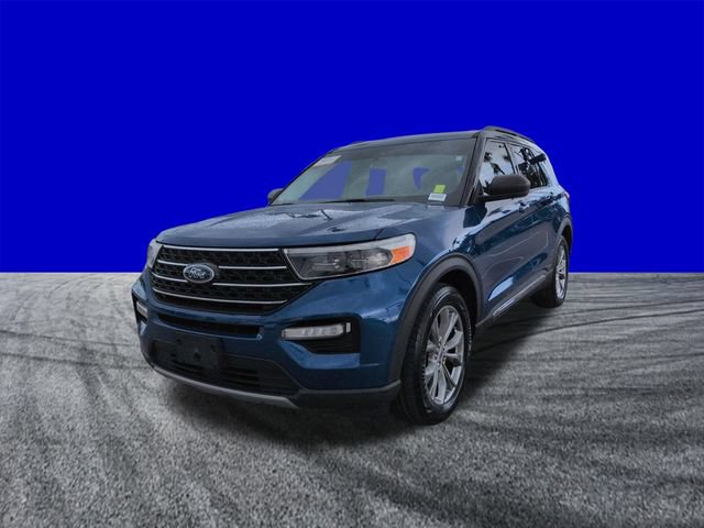 Certified 2022 Ford Explorer XLT w/ Equipment Group 202A RWD image 8