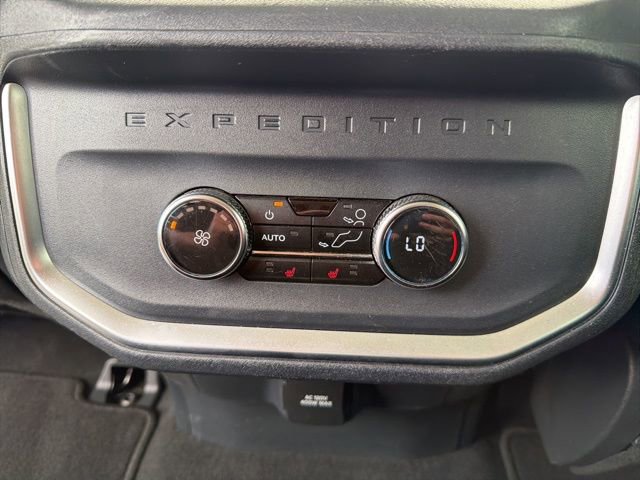 Certified 2025 Ford Expedition Platinum AWD/4WD image 25