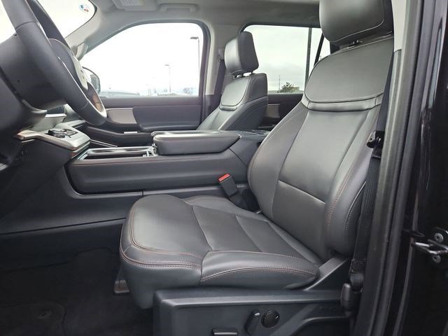 Certified 2025 Ford Expedition Max Active AWD/4WD image 18