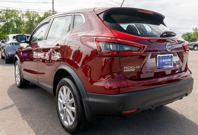 Used 2022 Nissan Rogue Sport S AWD/4WD image 8