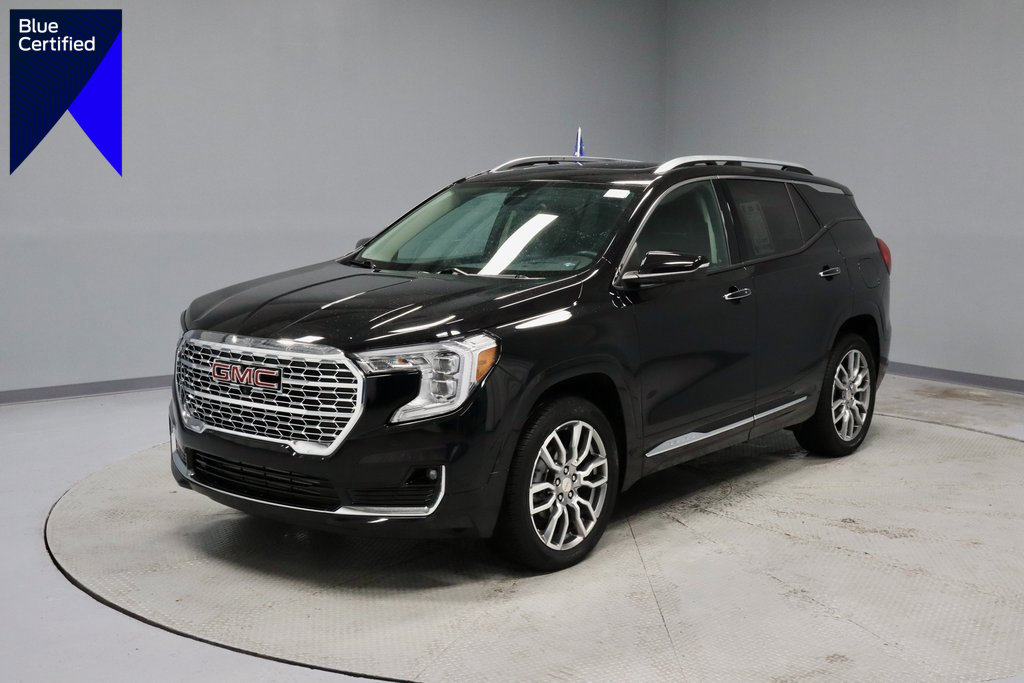 Used 2023 GMC Terrain Denali w/ Denali Premium Package