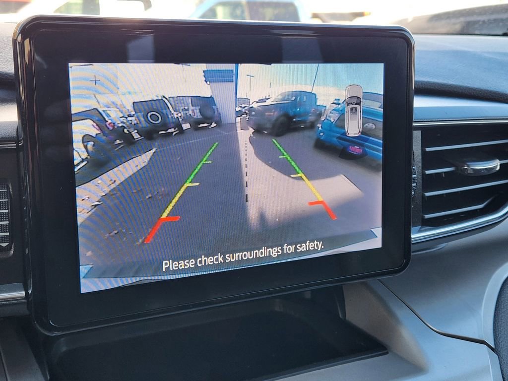 Certified 2023 Ford Explorer XLT w/ Equipment Group 202A image 26