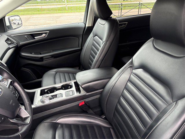 Certified 2024 Ford Edge SEL w/ Convenience Package AWD/4WD image 9