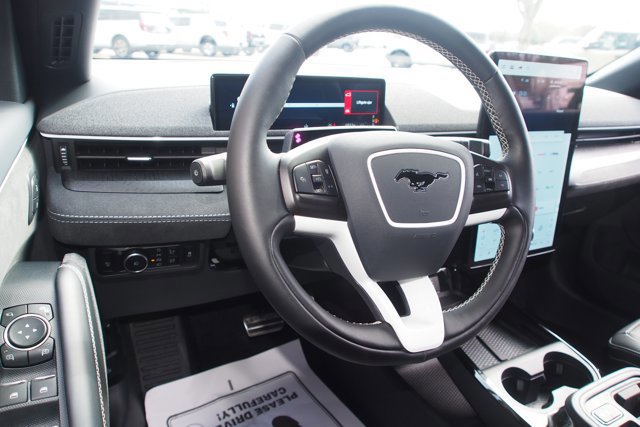 Certified 2025 Ford Mustang Mach-E GT image 15