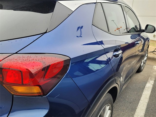 Used 2023 Buick Encore GX Essence w/ Experience Buick Package image 8