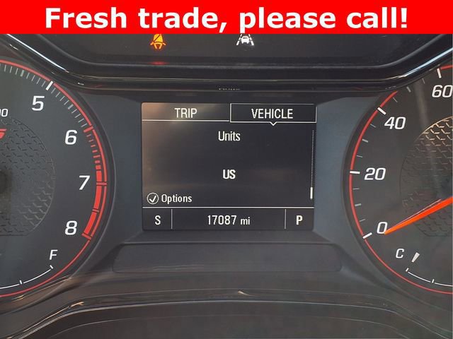 Used 2025 Chevrolet Trax RS w/ Driver Confidence Package image 19