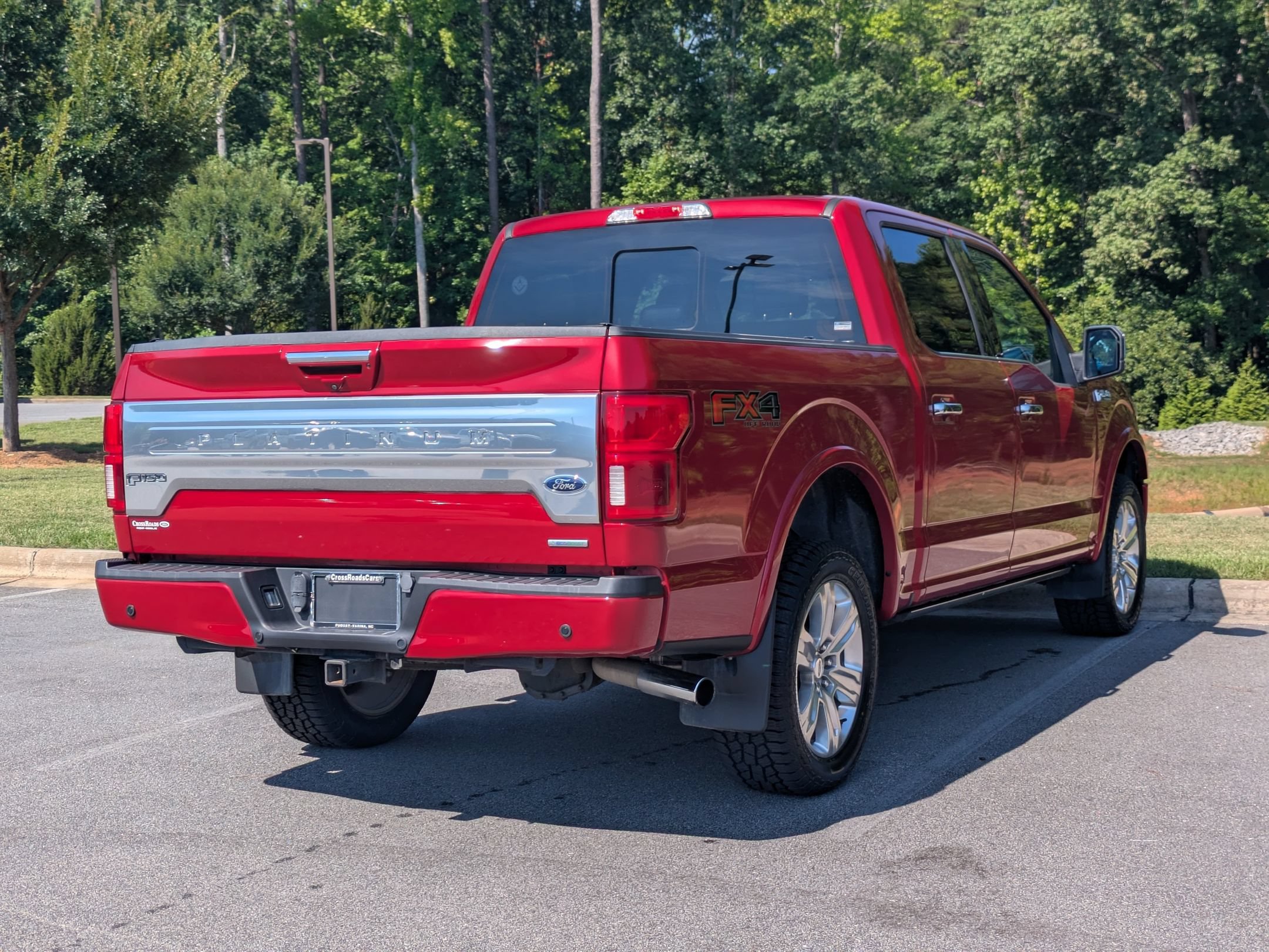 Certified 2020 Ford F150 Platinum w/ Equipment Group 701A Luxury AWD/4WD image 3
