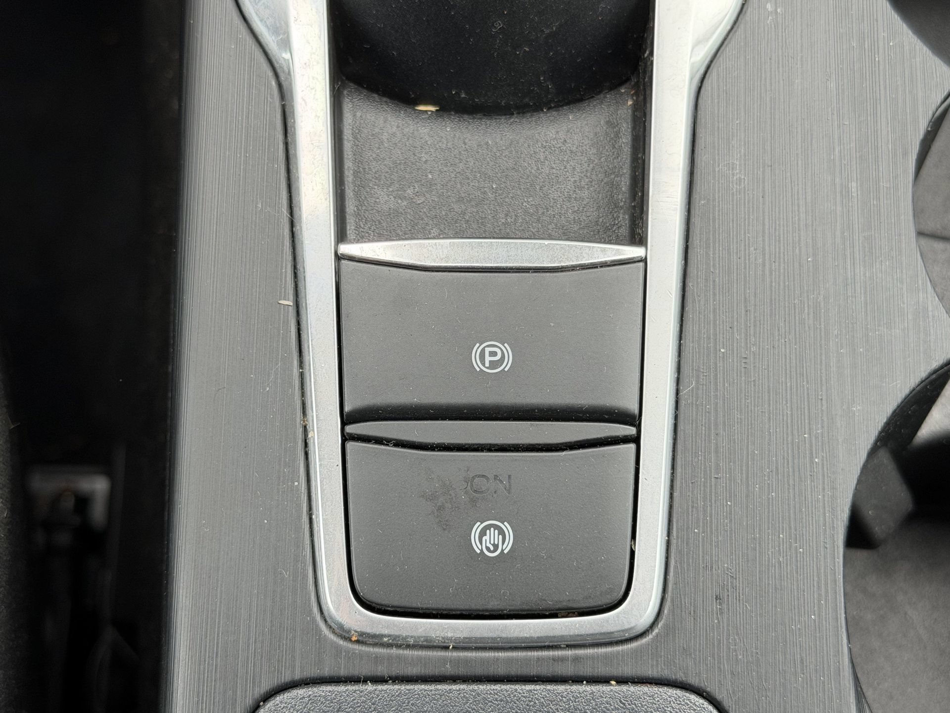 Certified 2023 Ford Escape Platinum AWD/4WD image 11