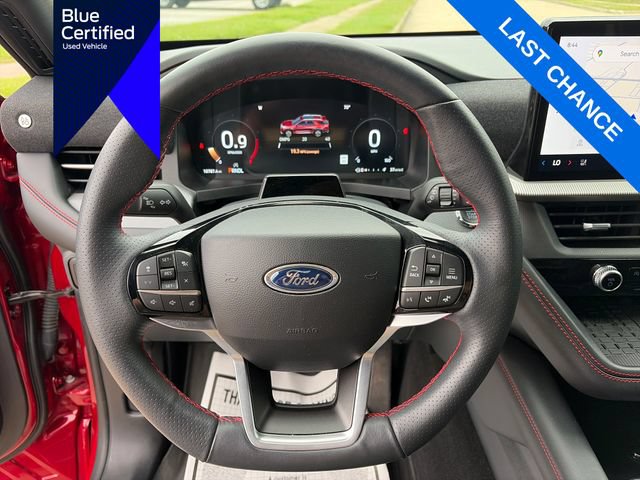 Certified 2025 Ford Explorer ST-Line w/ Premium Package AWD/4WD image 13