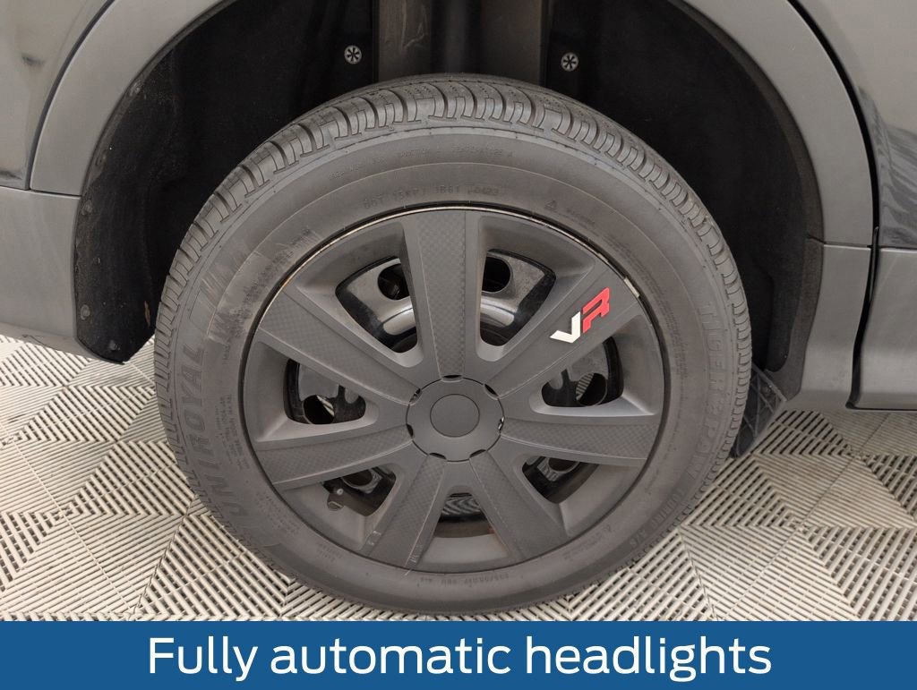 Certified 2018 Ford Escape S image 21