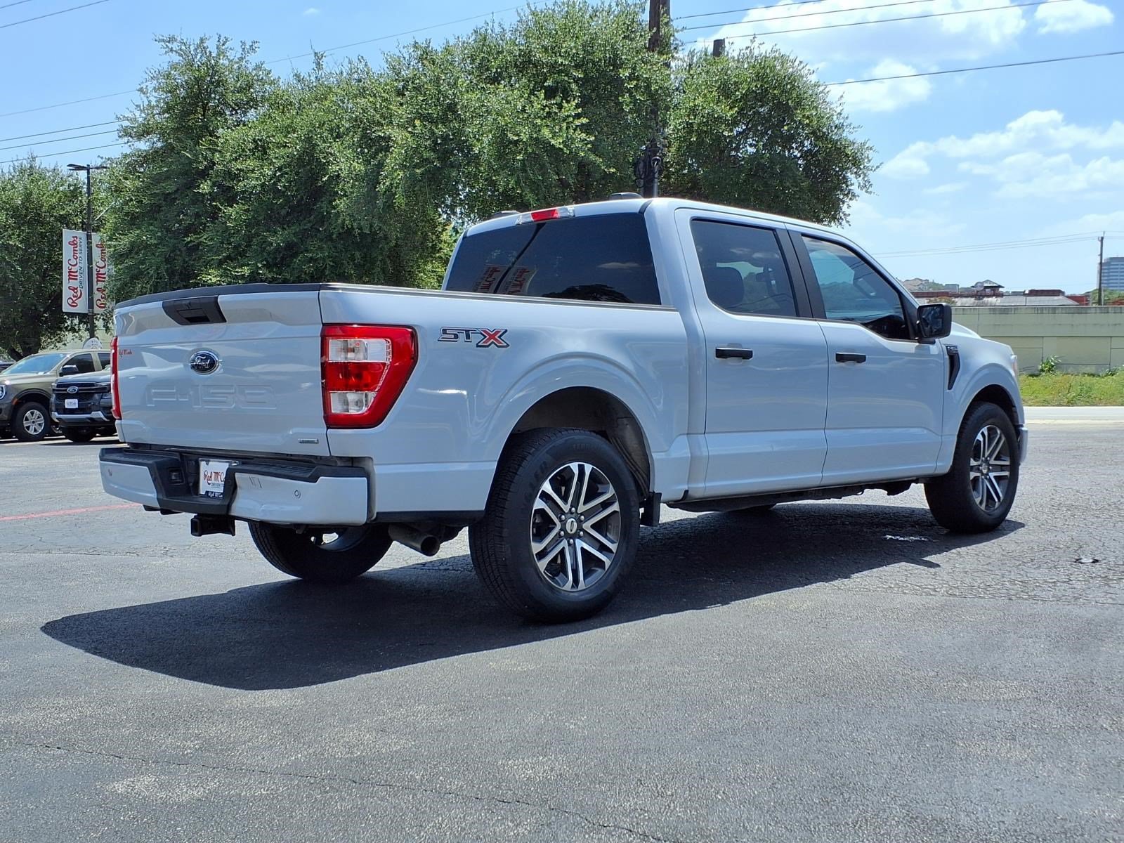 Certified 2022 Ford F150 XL w/ STX Appearance Package RWD image 6