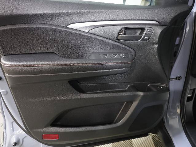 Used 2023 Honda Passport TrailSport image 32