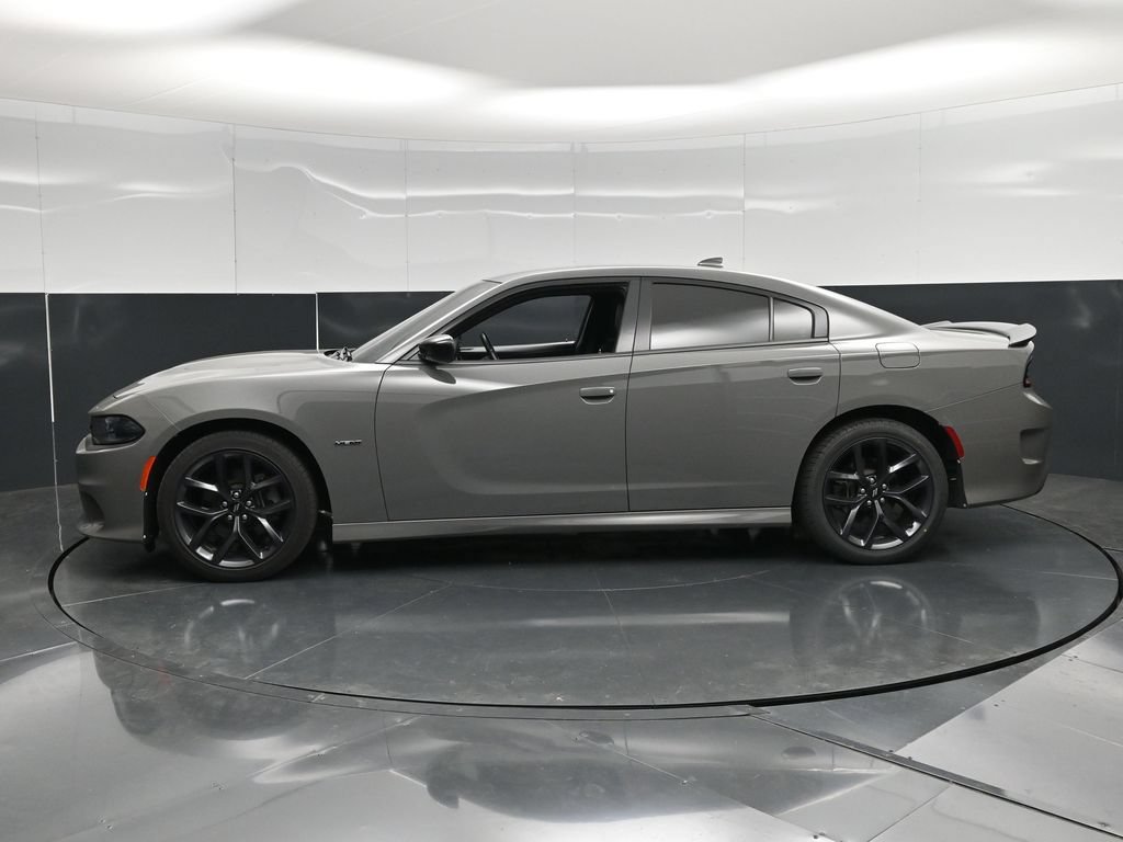 Used 2019 Dodge Charger R/T w/ Plus Group RWD image 9