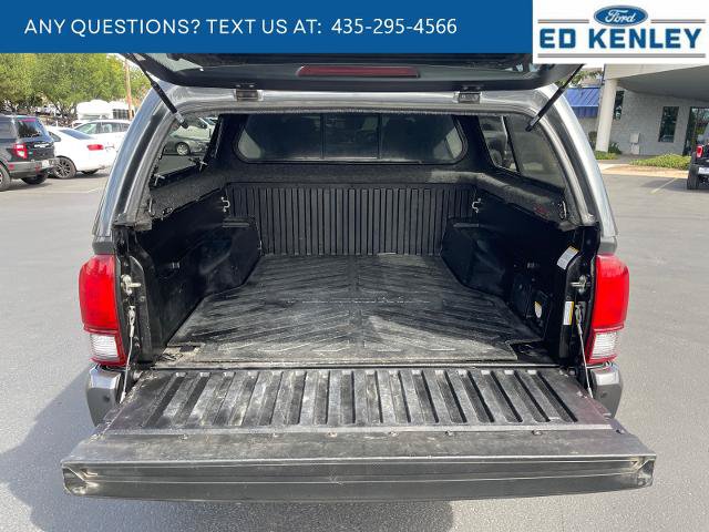Used 2019 Toyota Tacoma TRD Off-Road w/ Technology Package AWD/4WD image 25