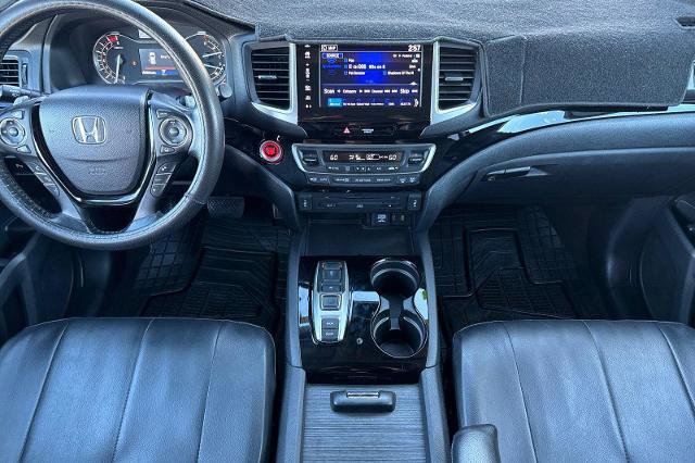 Used 2018 Honda Pilot Touring image 10