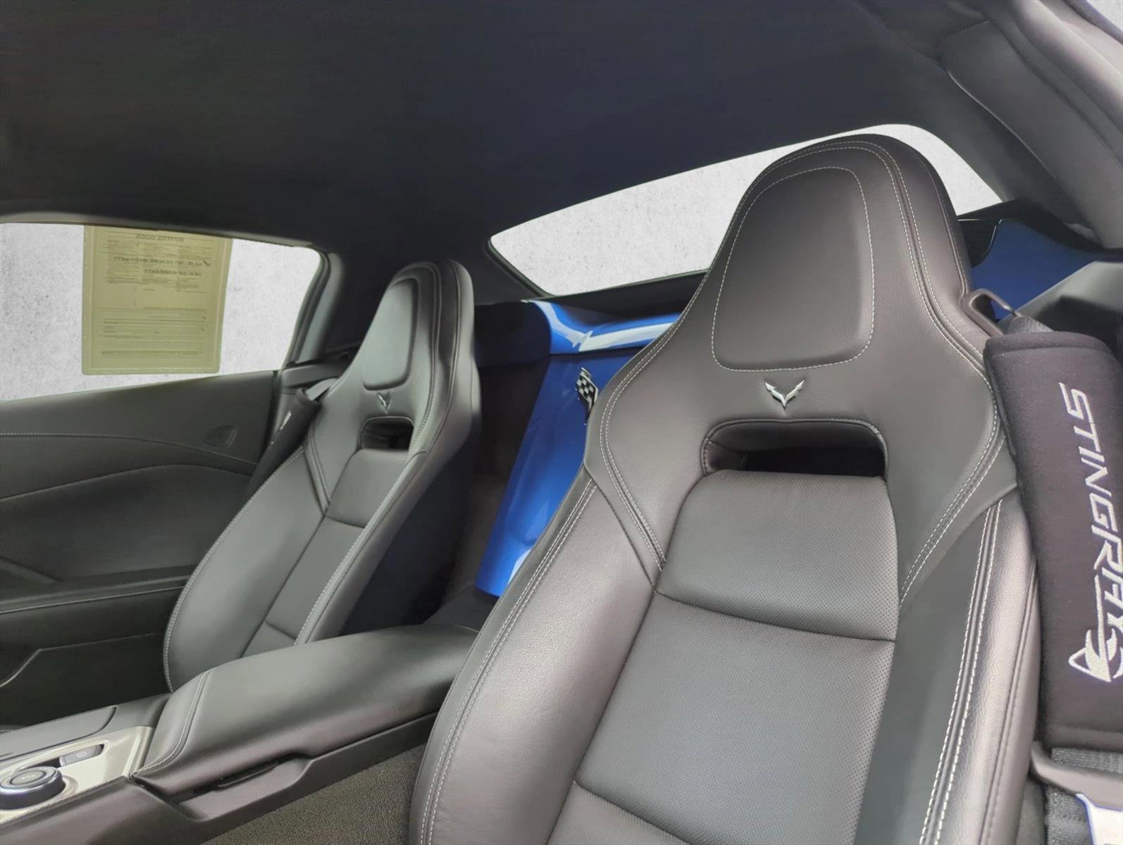 Used 2019 Chevrolet Corvette Stingray Convertible w/ 2LT Preferred Equipment Group RWD image 15