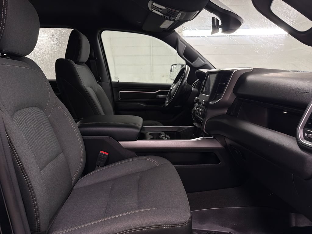 Used 2024 RAM 1500 Big Horn RWD image 30