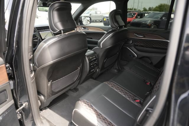 Used 2023 Jeep Grand Cherokee Summit w/ Adv Protech Group IV RWD image 12