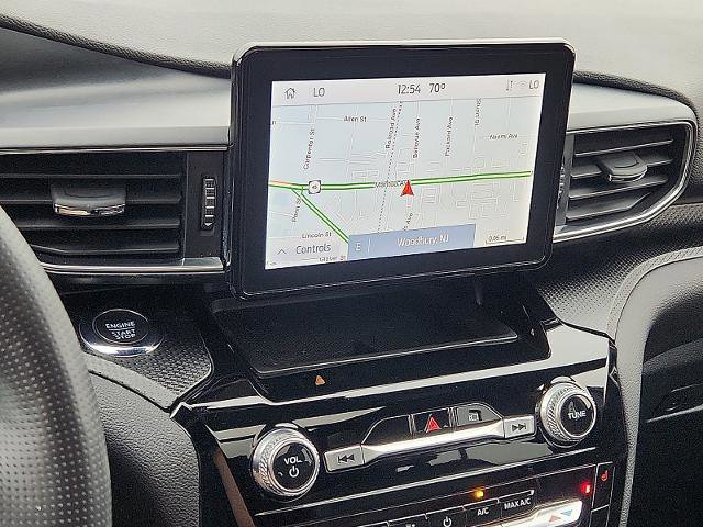 Certified 2022 Ford Explorer ST-Line w/ Class IV Trailer Tow Package image 19