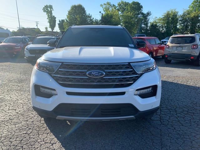 Certified 2024 Ford Explorer King Ranch w/ Technology Package AWD/4WD image 4