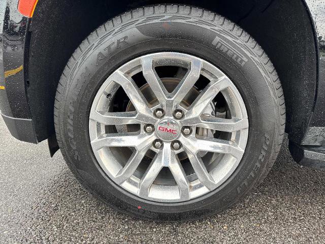 Used 2022 GMC Yukon XL SLT image 9