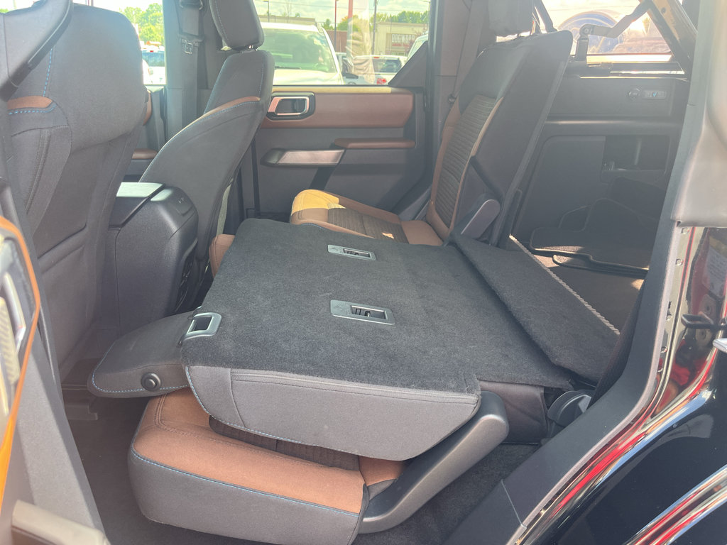 Certified 2022 Ford Bronco Outer Banks w/ Sasquatch Package AWD/4WD image 26