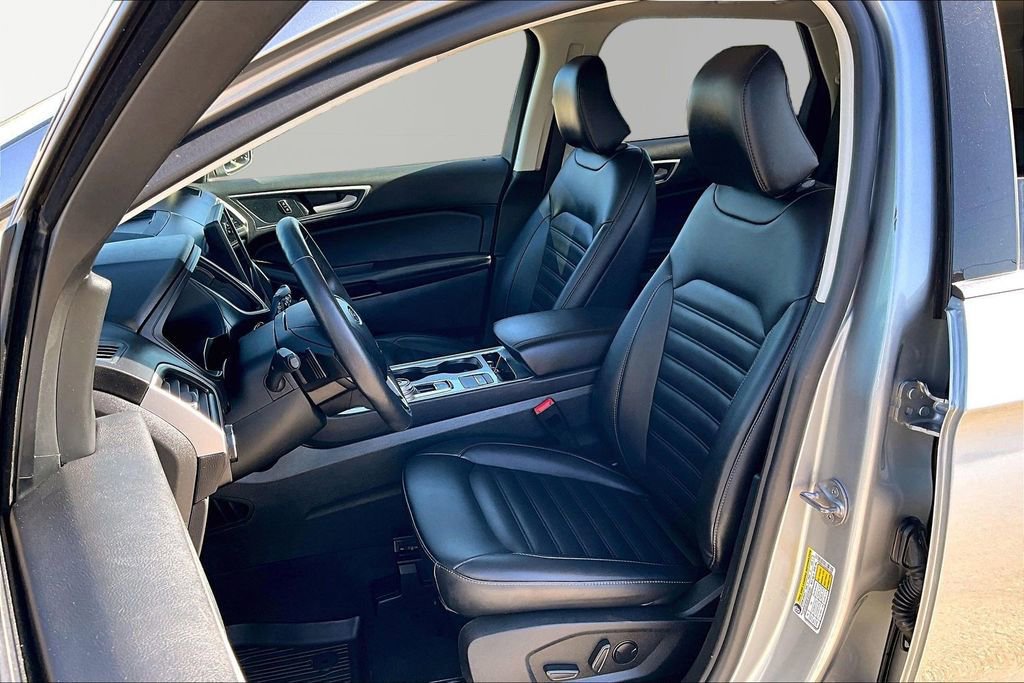 Certified 2024 Ford Edge SEL w/ Convenience Package AWD/4WD image 25