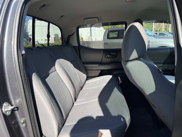 Used 2020 Toyota Tacoma SR AWD/4WD image 28