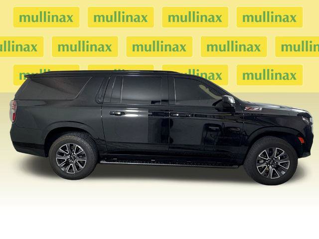 Used 2022 Chevrolet Suburban Z71 AWD/4WD image 2