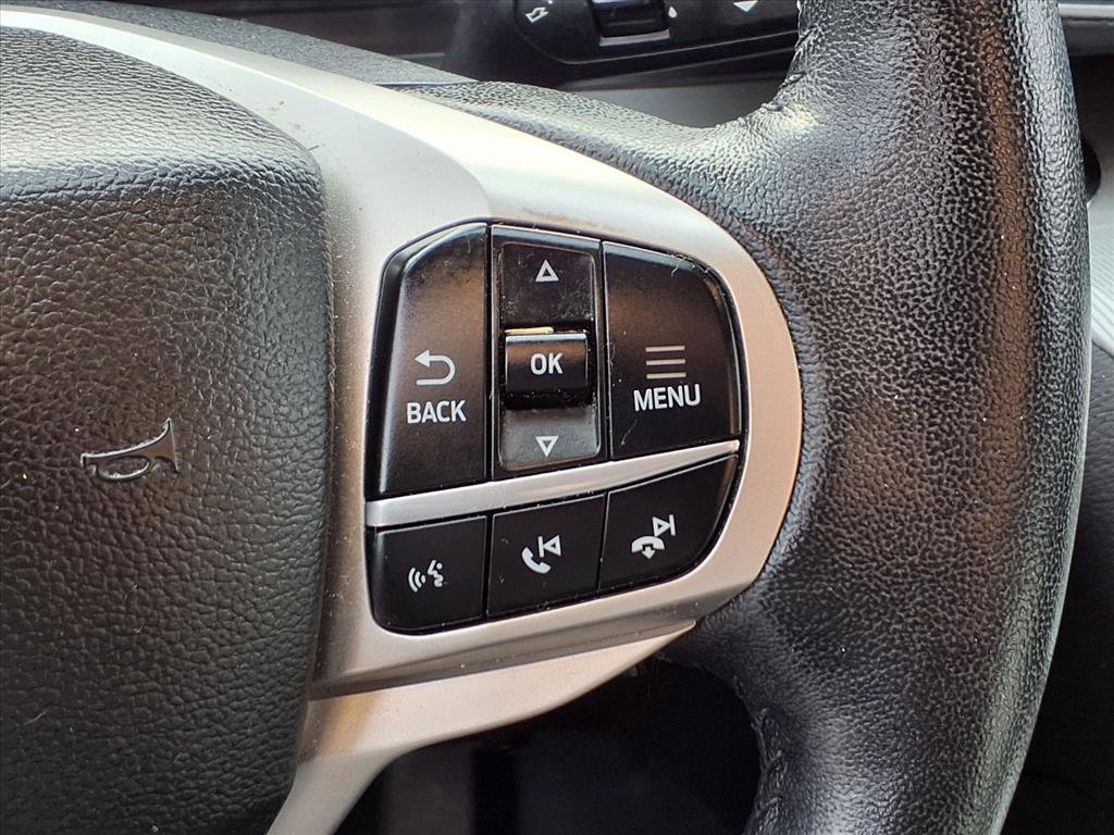 Certified 2022 Ford Explorer XLT w/ Equipment Group 202A image 24