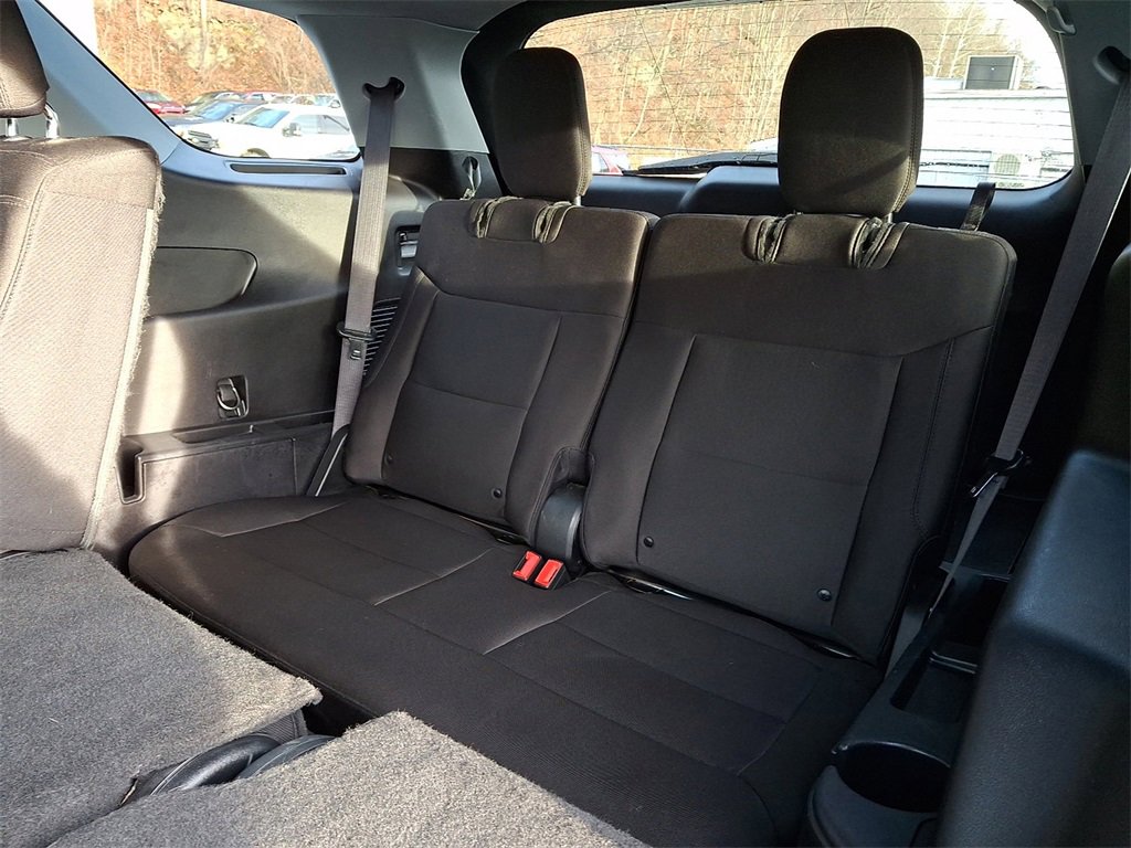 Certified 2022 Ford Explorer XLT w/ Class IV Trailer Tow Package image 12