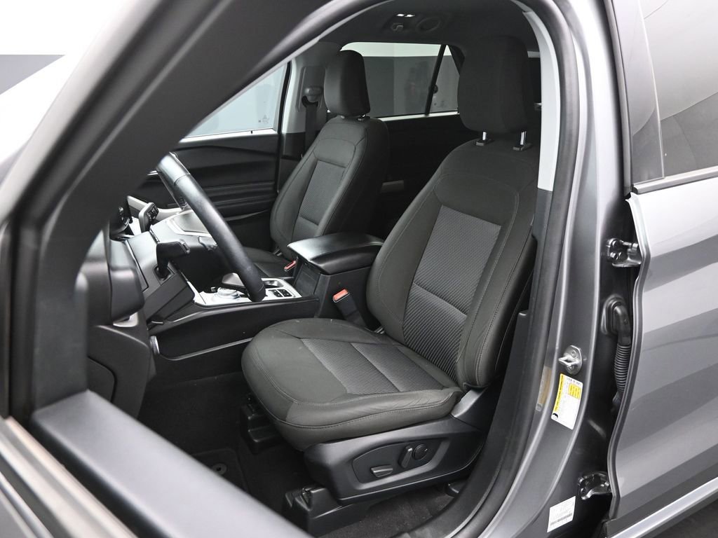 Certified 2023 Ford Explorer XLT image 36