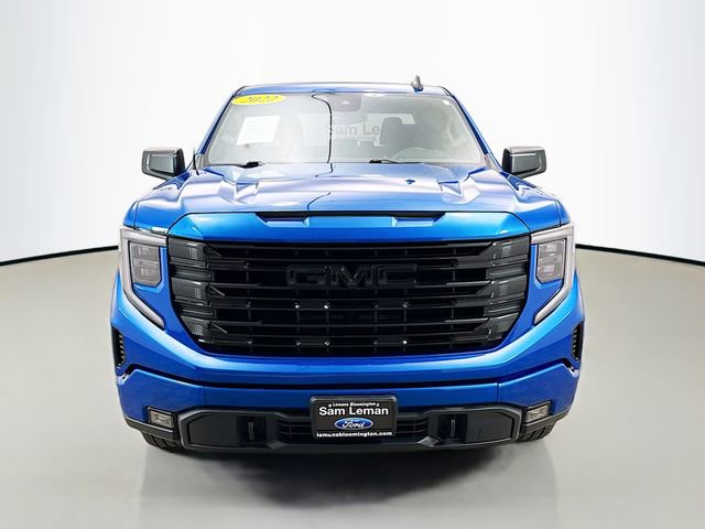 Used 2022 GMC Sierra 1500 Elevation AWD/4WD image 2