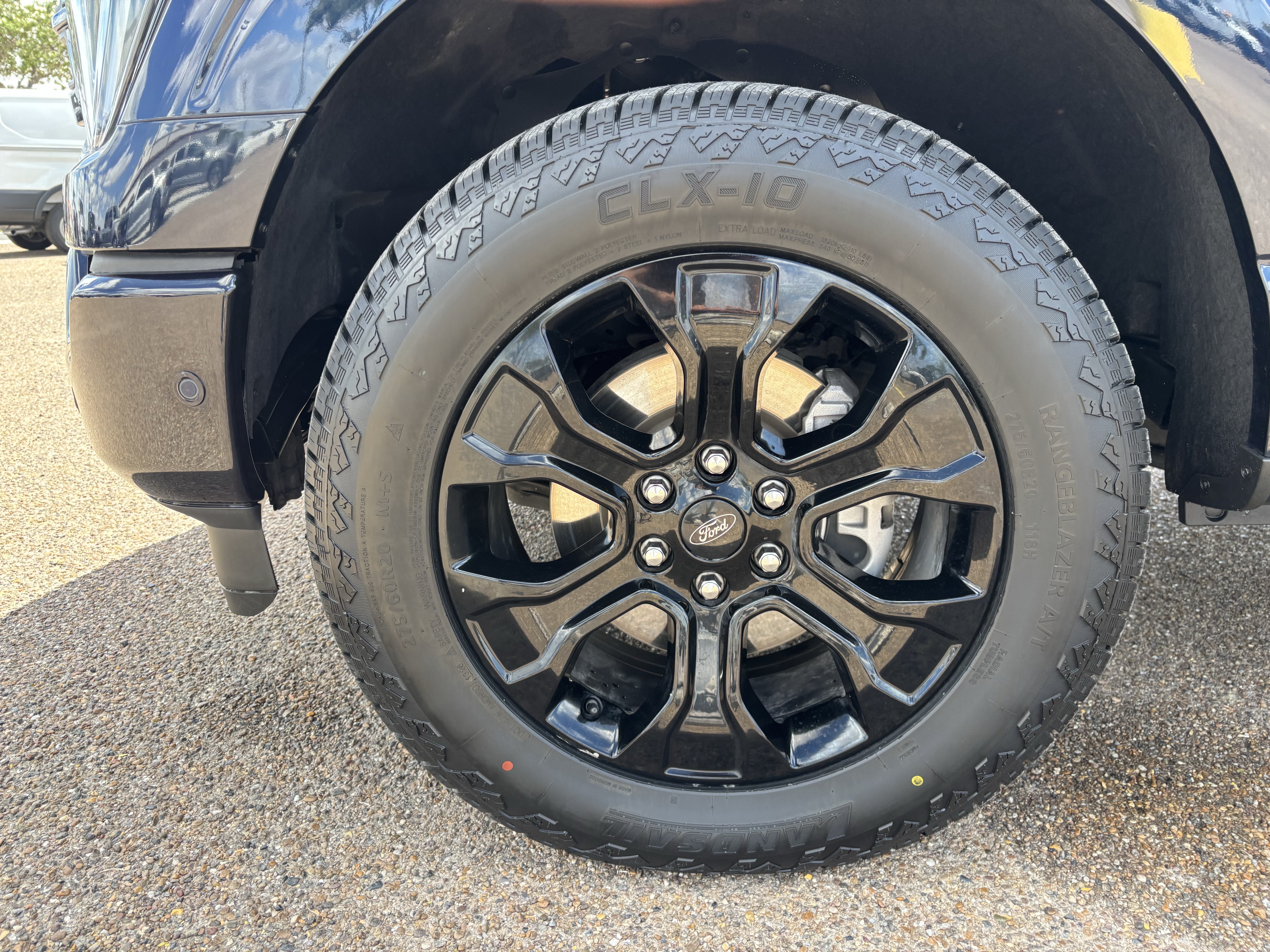 Certified 2023 Ford F150 Platinum w/ Equipment Group 701A High AWD/4WD image 8