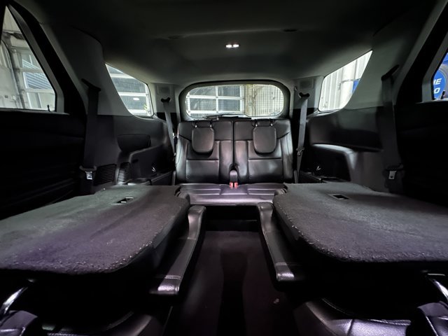 Certified 2024 Ford Explorer Limited w/ Limited Technology Package AWD/4WD image 17