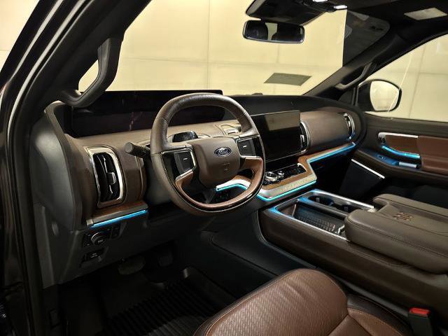 Certified 2025 Ford Expedition King Ranch AWD/4WD image 8