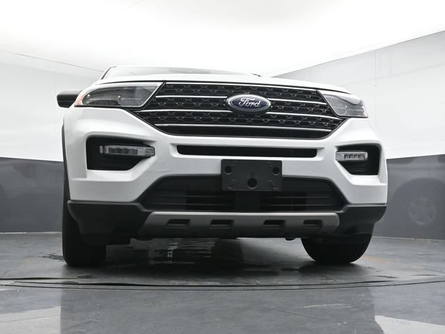 Certified 2024 Ford Explorer XLT w/ Equipment Group 202A AWD/4WD image 30
